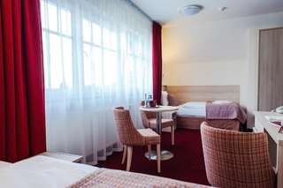 Отель Hotel Willa Odkrywców Шклярска-Поремба Стандартный двухместный номер с 1 кроватью или 2 отдельными кроватями-7